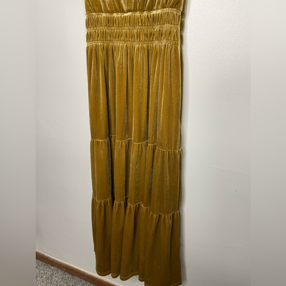 Bohme Gold Velvet Velour Tiered Smocked Festive Maxi Dress Sz Small Worn Once - Picture 5 of 10